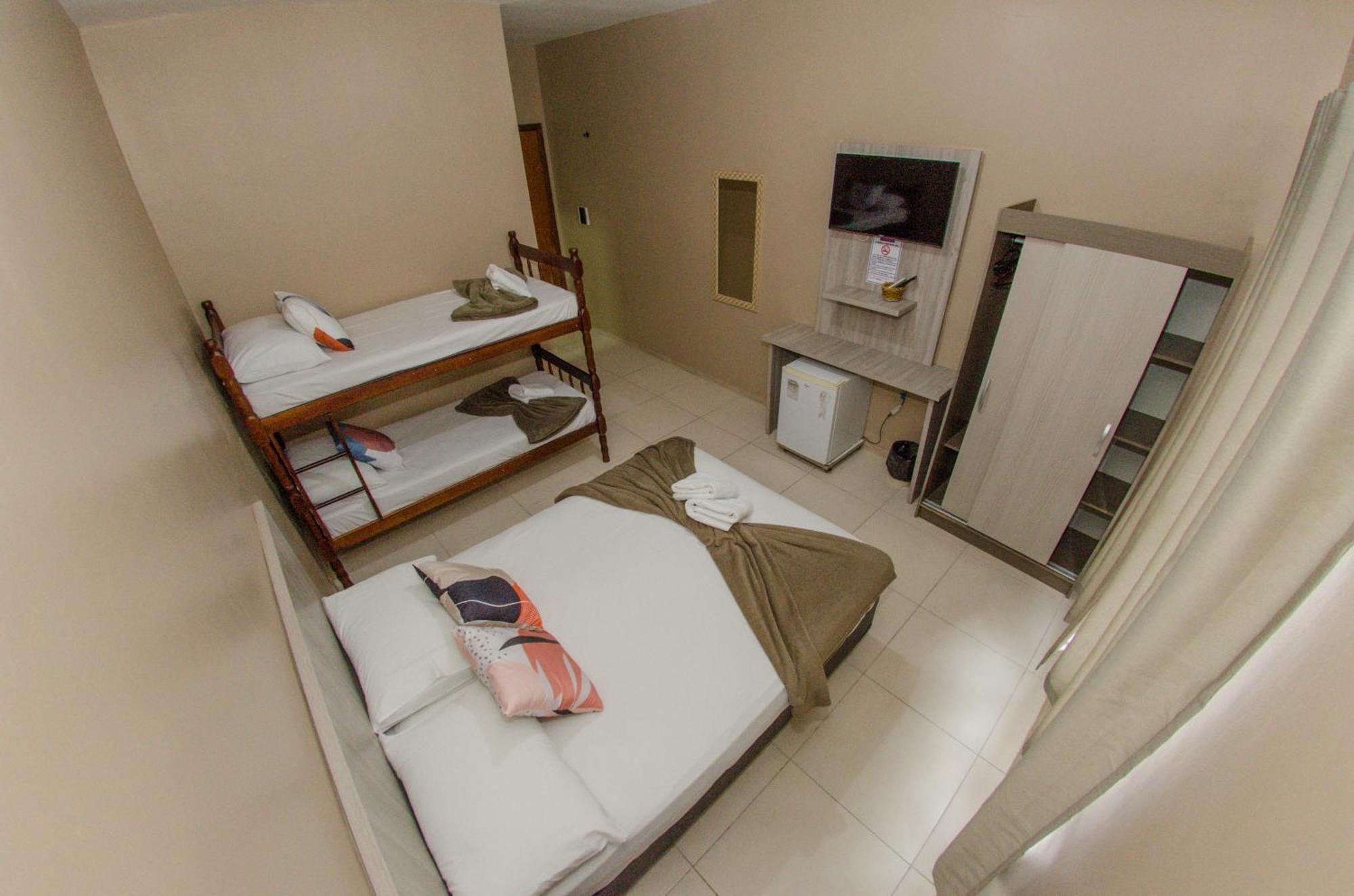 Hotel 4 Estacoes